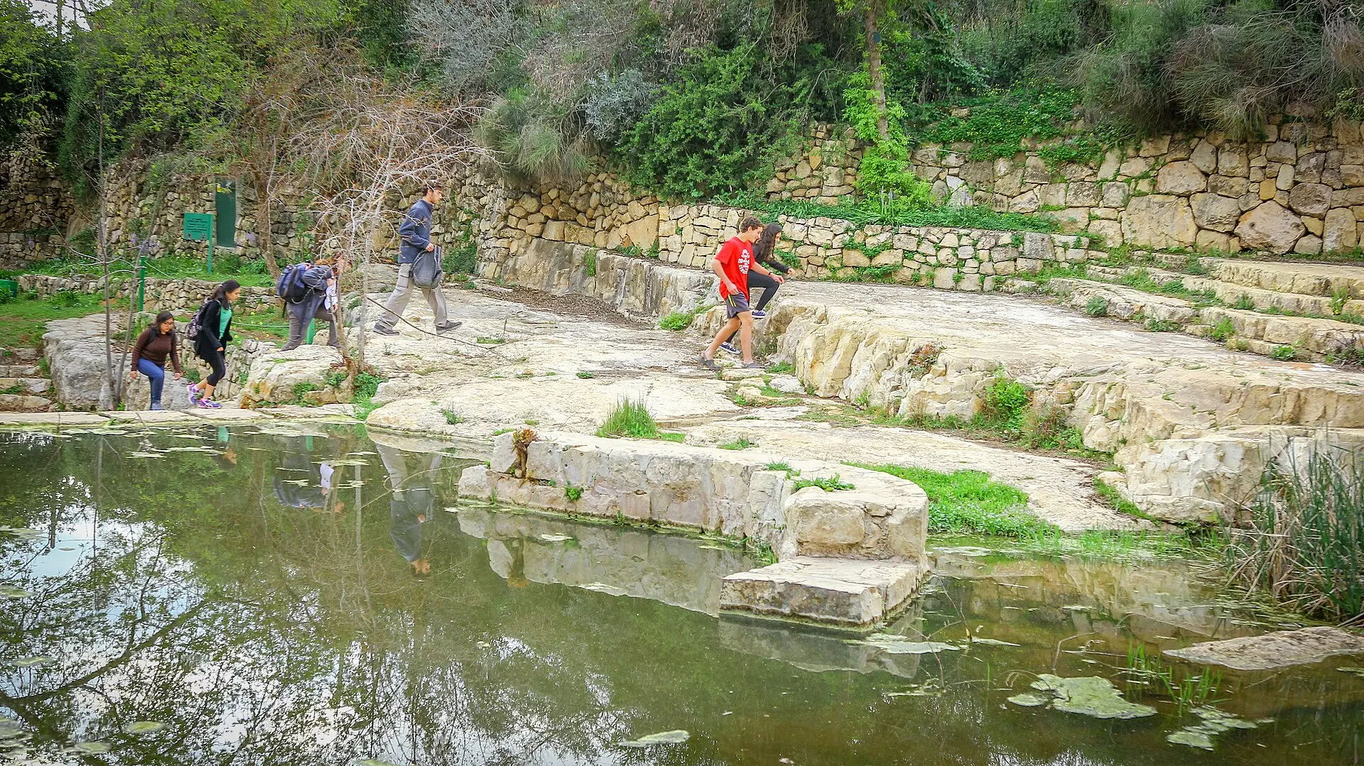 עין חמד (אקווה בלה), תמונה 1 מתוך 3