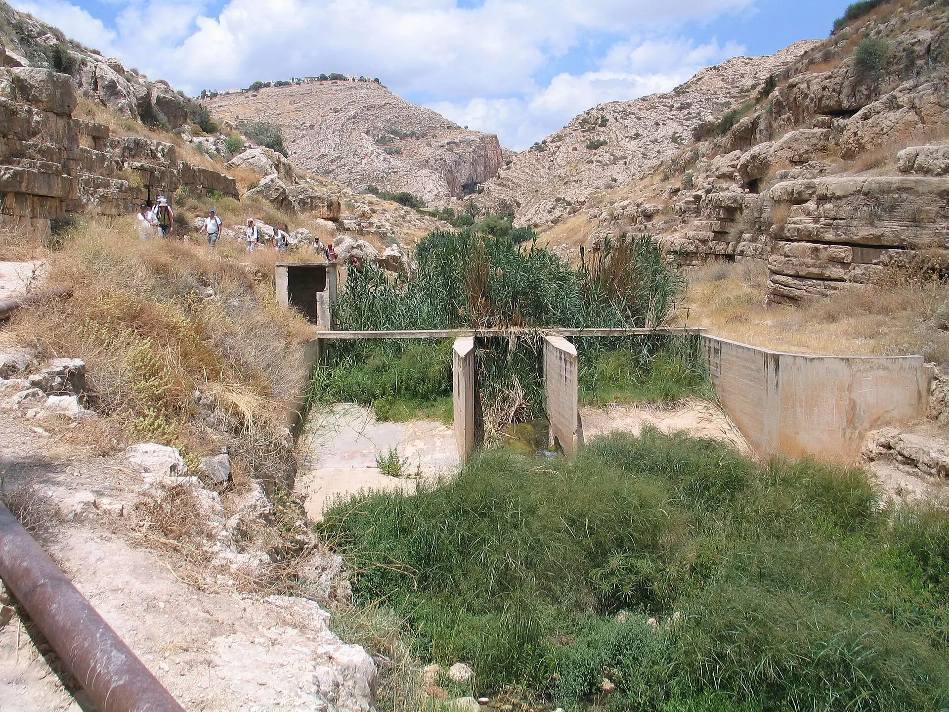עין פרת, תמונה 1 מתוך 1